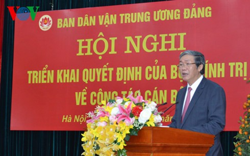 Компартия Вьетнама: новые взгляды и меры по партийному строительству - ảnh 2